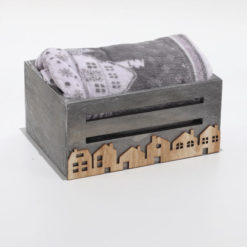 Plaid-Gift-Box-Houses