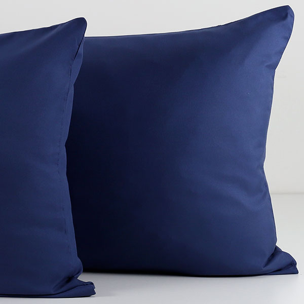 Coppia-Federe-Mano-Seta-Continuativo-Blu°