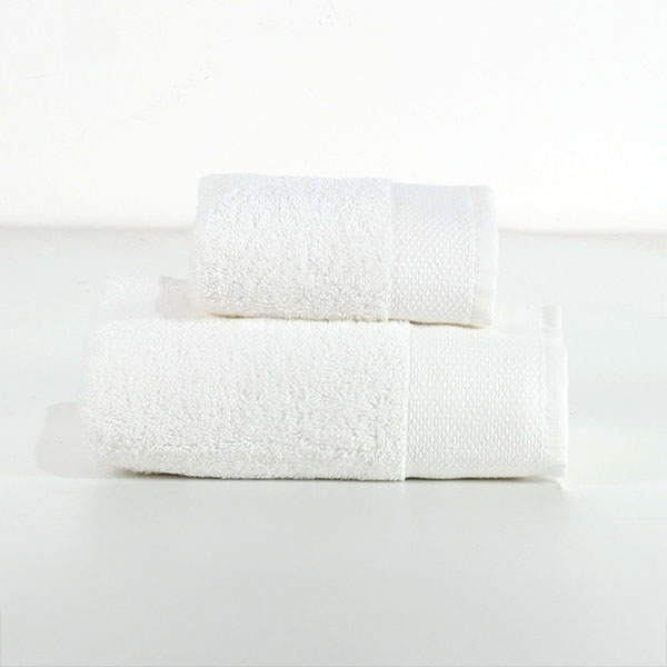 Viso-+-Ospite-Color-Bianco