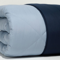 Trapunta-mano-seta®-Continuativo-Color-Celeste-Blu.jpg