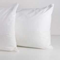 Coppia-Federe-Arcobaleno-Bianco