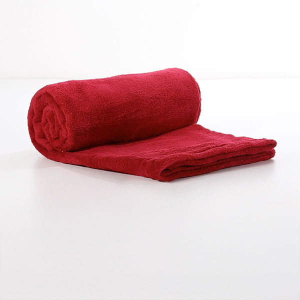 Plaid-In-Pile-Oslo-Bordeaux