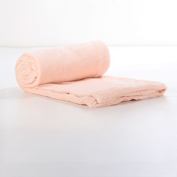 Plaid-In-Pile-Oslo-Cipria