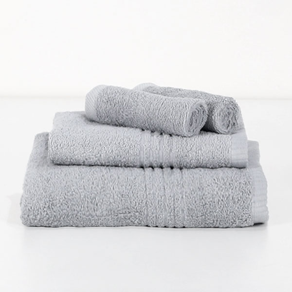 Viso-+-Ospite-+-2-Lavette-Prestigio-Polvere2