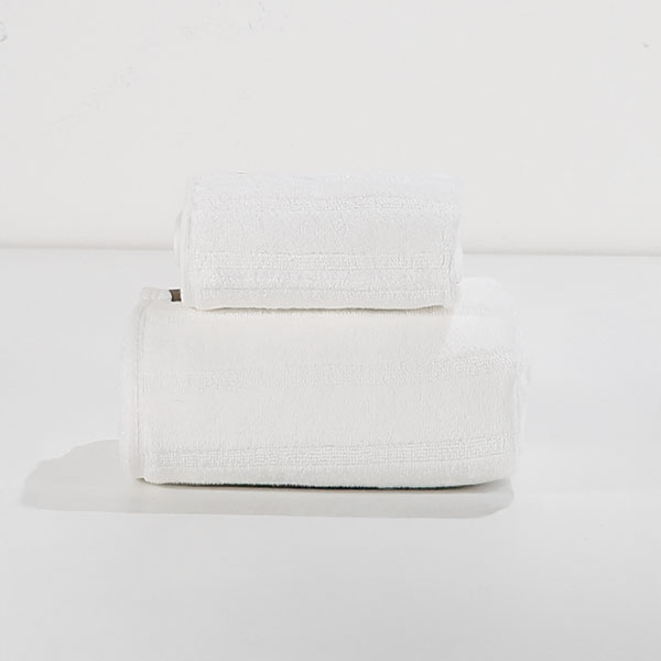 Viso-+-Ospite-Luxor-Bianco