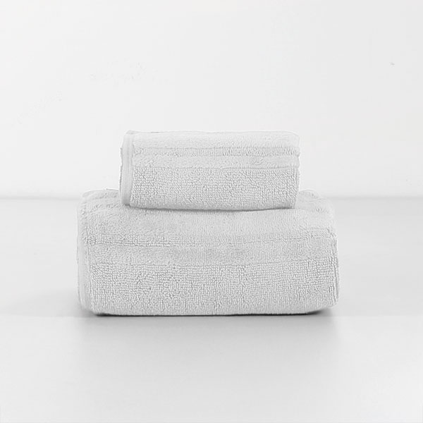 Viso-+-Ospite-Luxor-Polvere