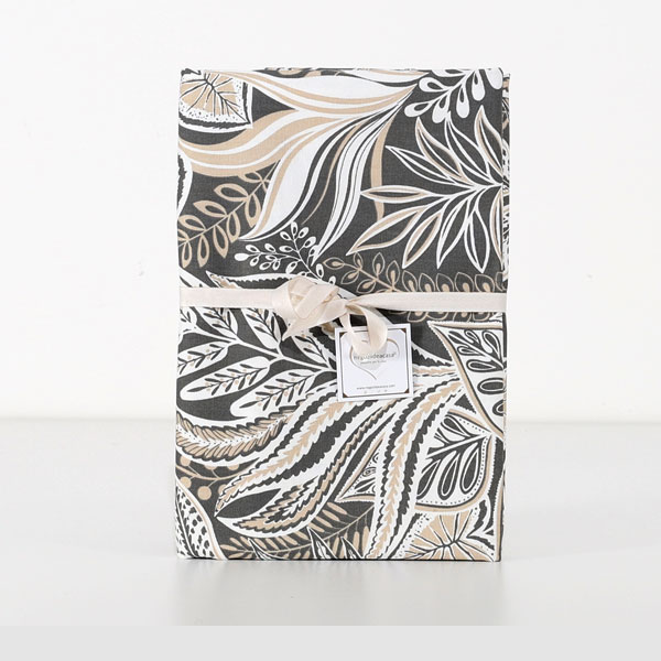 Tovaglia-essenza-Foglie