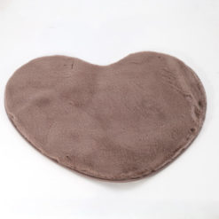 Tappeto-Chic-Cuore-Tortora
