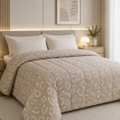 Trapunta-mano-seta®-invernale-Dalia-Beige-letto.jpg