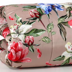 Trapunta-Invernale in-Velluto-Peonie-Tortora